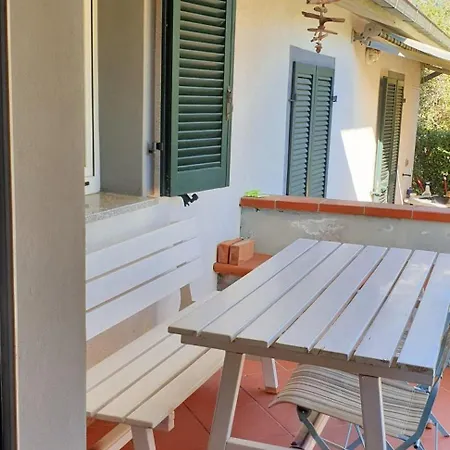 Bright In With Private Garden 50 M² * Lacona